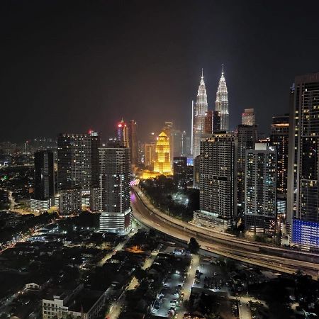 Colony Residence Klcc By Homebrickz 吉隆坡 外观 照片